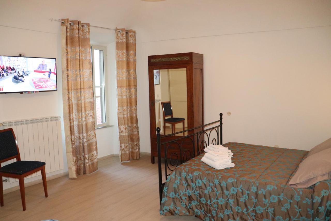 B&B Camere Montalto Centro Montalto di Castro Exterior foto